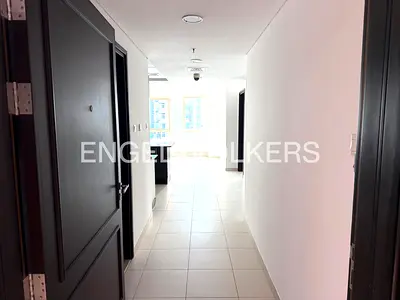 Spacious Layout | Unfurnished | Ready to move in