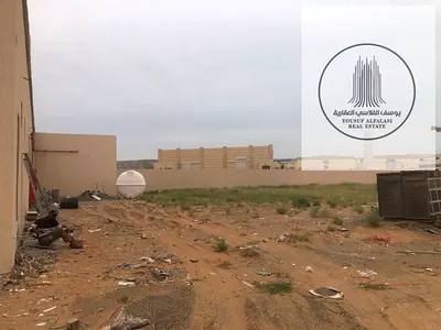 Showroom with Yard for Rent Umm Al Quwain 26000 Sqft 100 KVA Prime Location Large Space