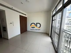 Big Size Studio with Built-in Wardrobes in Uptown