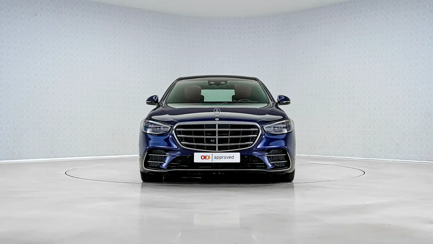 Mercedes-Benz S-Class 2024