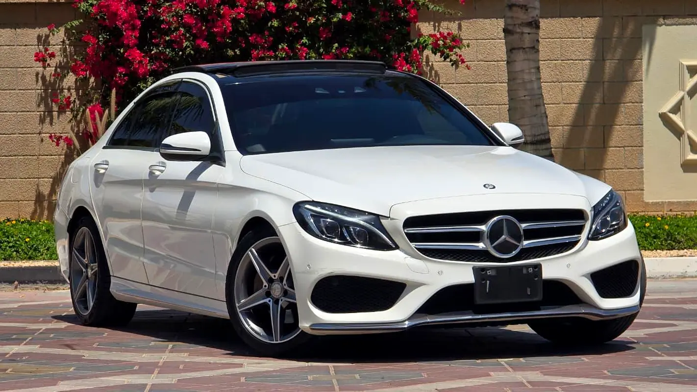 Mercedes-Benz C-Class 2016 — photo 1 of 19