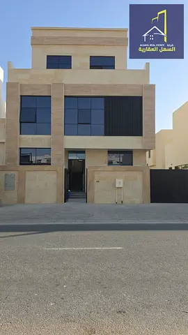 للبيع فيلا في منطقة الحوشي اول ساكن موقع مميز قريب من جسر
