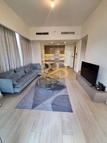 Spacious 1 Bedroom | Mid Floor | Chiller free | Ready to Move