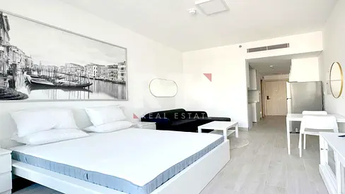 Fully Furnished | Vacant | Community View