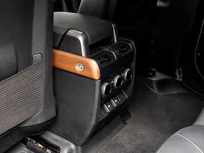 Land Rover Defender 110 SE P400, миниатюра 20