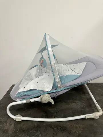 Brand New-Lightweight Baby Rocker/Bouncer with mosquito net and Toy Bar-suitable for newborn
