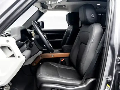 Land Rover Defender 110 SE P400, миниатюра 10