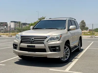Lexus LX 570 Luxury 2014 GCC Specs - Well Maintained