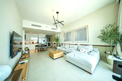Stylish Residence | Contemporary Living | Vacant