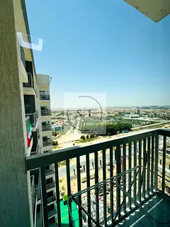 Upgraded Studio | Higher Floor | Renovated