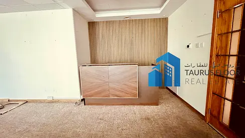 Chiller Free Office Near Metro Rent 130K 1255Sqft