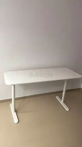 White desk table for sale! Only today!