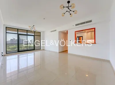 Upgraded | Golf Course View | 2 Parking