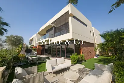 Singe Row | Large Plot | Golf Course View
