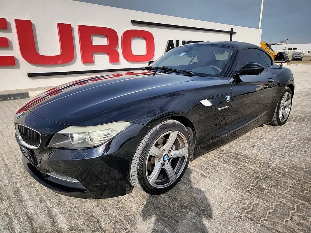 BMW Z4 2012 — photo 1 of 6