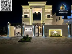 For sale: Classic villa on a street and alley facing the park, custom-finished, land area 4100 sq ft