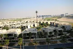 GOLF COURSE VIEW I NICE LOCATION I WELL PRICED