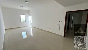 3-bedroom apartment with a living room for annual rent in Al Jurf 2 – spacious and prime location 