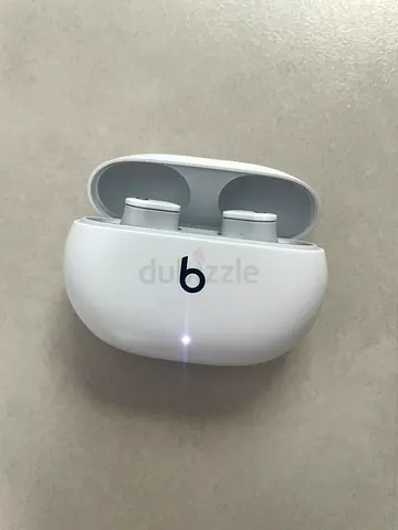 Beats by Dre in ear buds headphones