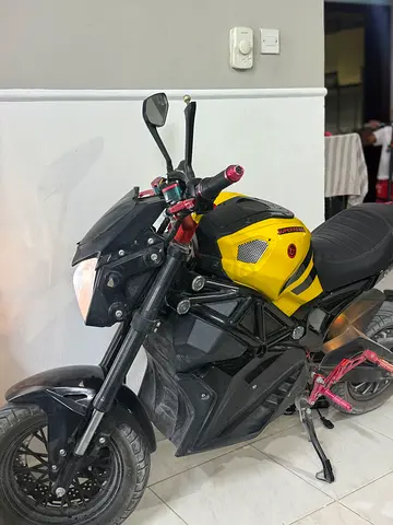 Electric motorcycle