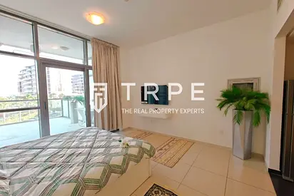 Fully Furnished | Spacious Studio | Vacant