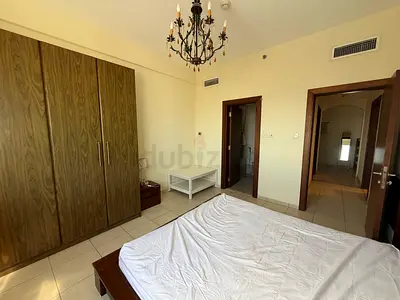 Masterbedroom in Barsha heights