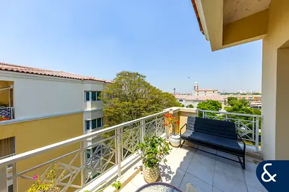 North West 1 Bed | Large Balcony | Furnished