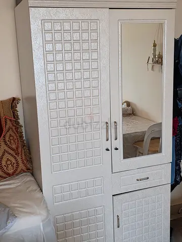 White 3-Door Wardrobe with Mirror - Good Condition