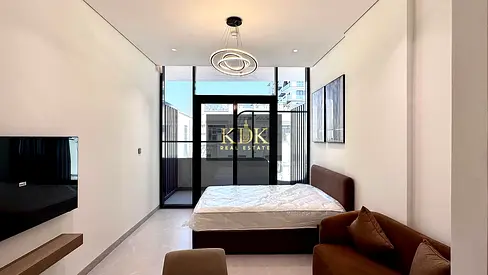 Brand New | Furnished | Vacant