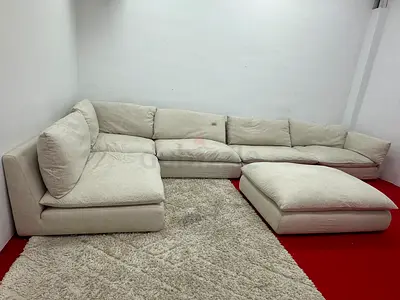 Like new condition cratebarrel modular sofa