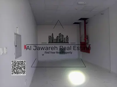 محل للايجار في منطقة الجرف2 بعجمان
