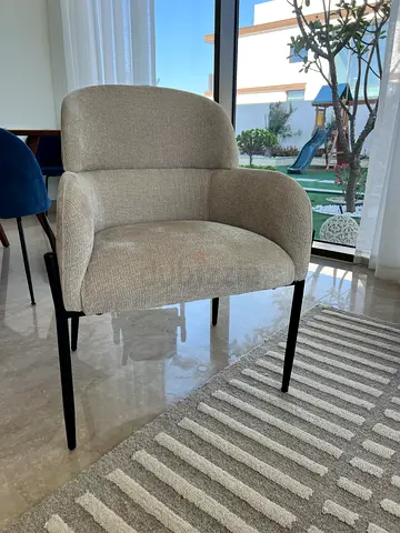 Light Beige Upholstered Accent Armchair with Black Legs