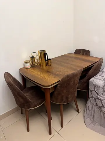 Dinning table