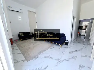 One bedroom and a fully furnished | Private entrance
