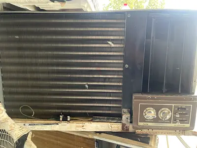 2.5 ton Used Carrier Window Air Conditioner Unit good condition