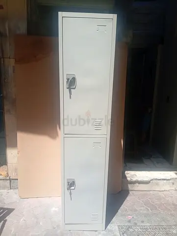 Metal Single Cabinet 2 Door Light Used