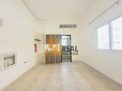 Lavish Studio flat// Central AC// low price Rent// no deposit Cash// Close to Ambassador school