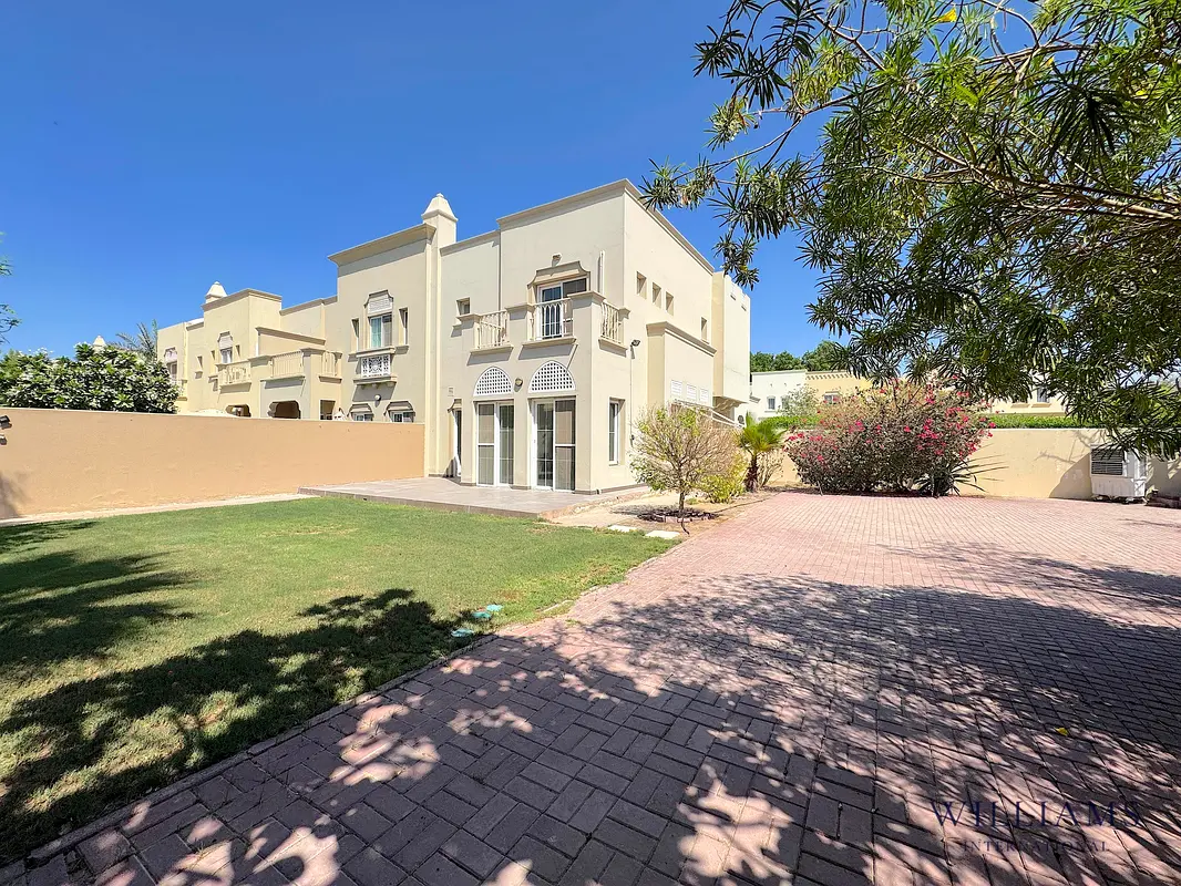 Huge Plot | Type 3E | 3 Bedroom | Corner Villa