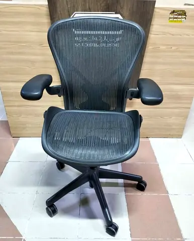 For selling Herman Miller Aeron chair size B and C Fully Loaded available