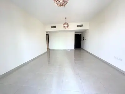 Large Layout l Bright l Full Park View