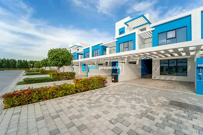 فيلا مفروشة من 4 غرف نوم | إطلالات على الحديقة والمسبح | سانتوريني داماك لاجونز