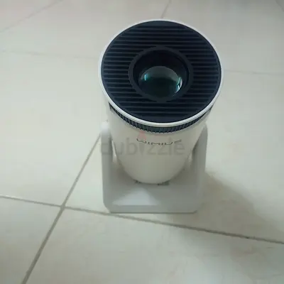 Compact portable mini projector (Lumius) -brand new Location sharjah