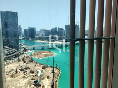 Luxurious Living | Canal View | High Floor