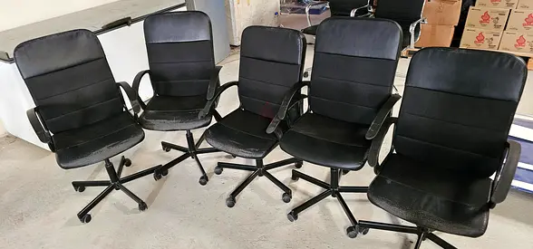 Set of 5 Black Office Task Chairs - Used, Wheels  Armrests