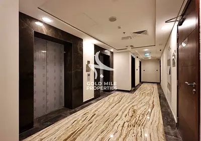 Brand New 1 Bedroom Apartment with Closed Kitchen