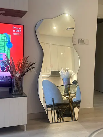 Floor length mirror