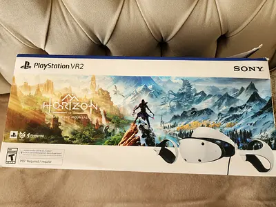 Sony Official PlayStation VR2 + Horizon: Call of the Mountain - Horizon Bundle - IT (PS5)