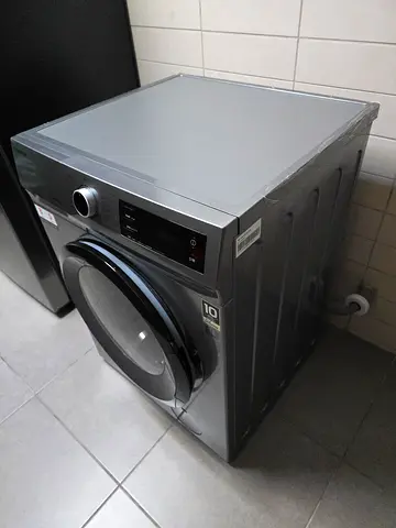 Front-load washing machine and dryer