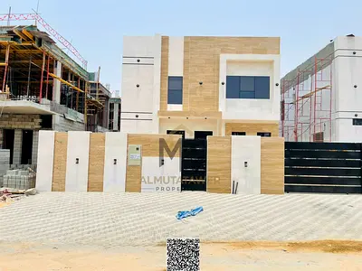 فيلا فاخرة للبيع والتسجيل ورسوم التملك. 3 غرف نوم ماستر. تملك حر لجميع الجنسيات. السعر قابل للتفاوض.
