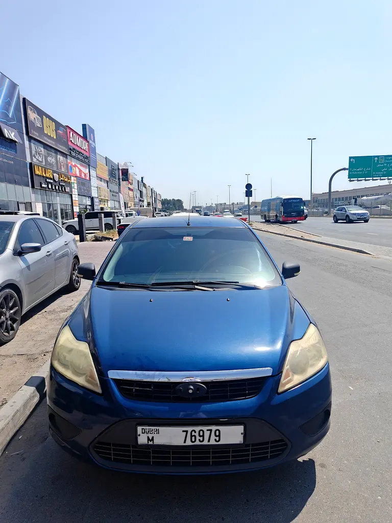 Ford Focus 2008 — photo 1 of 4